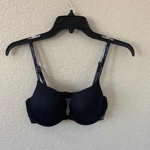 Black calvin klein bra size 34c